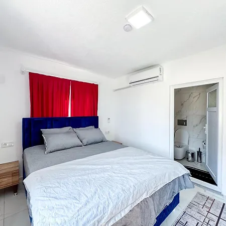 Doğa Içerisinde Kaş